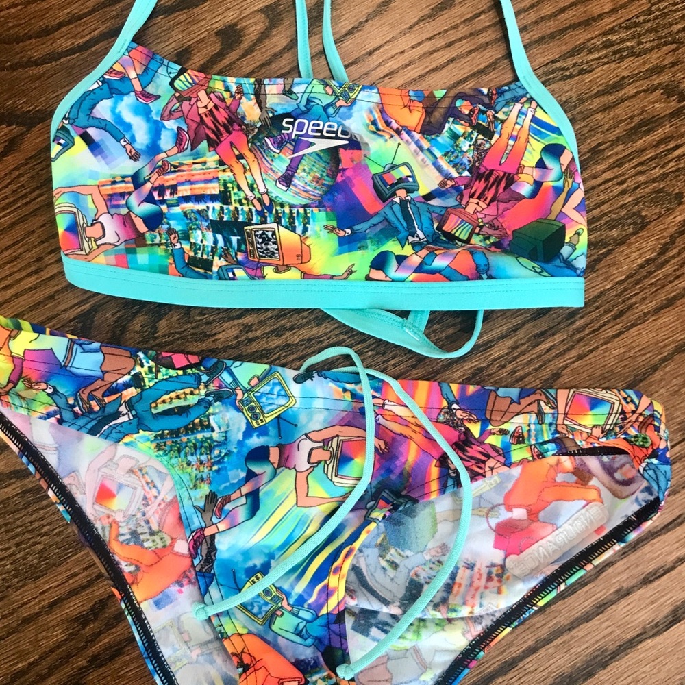 Speedo bikini